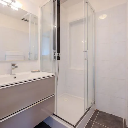 Azur Ambroise Appartement *